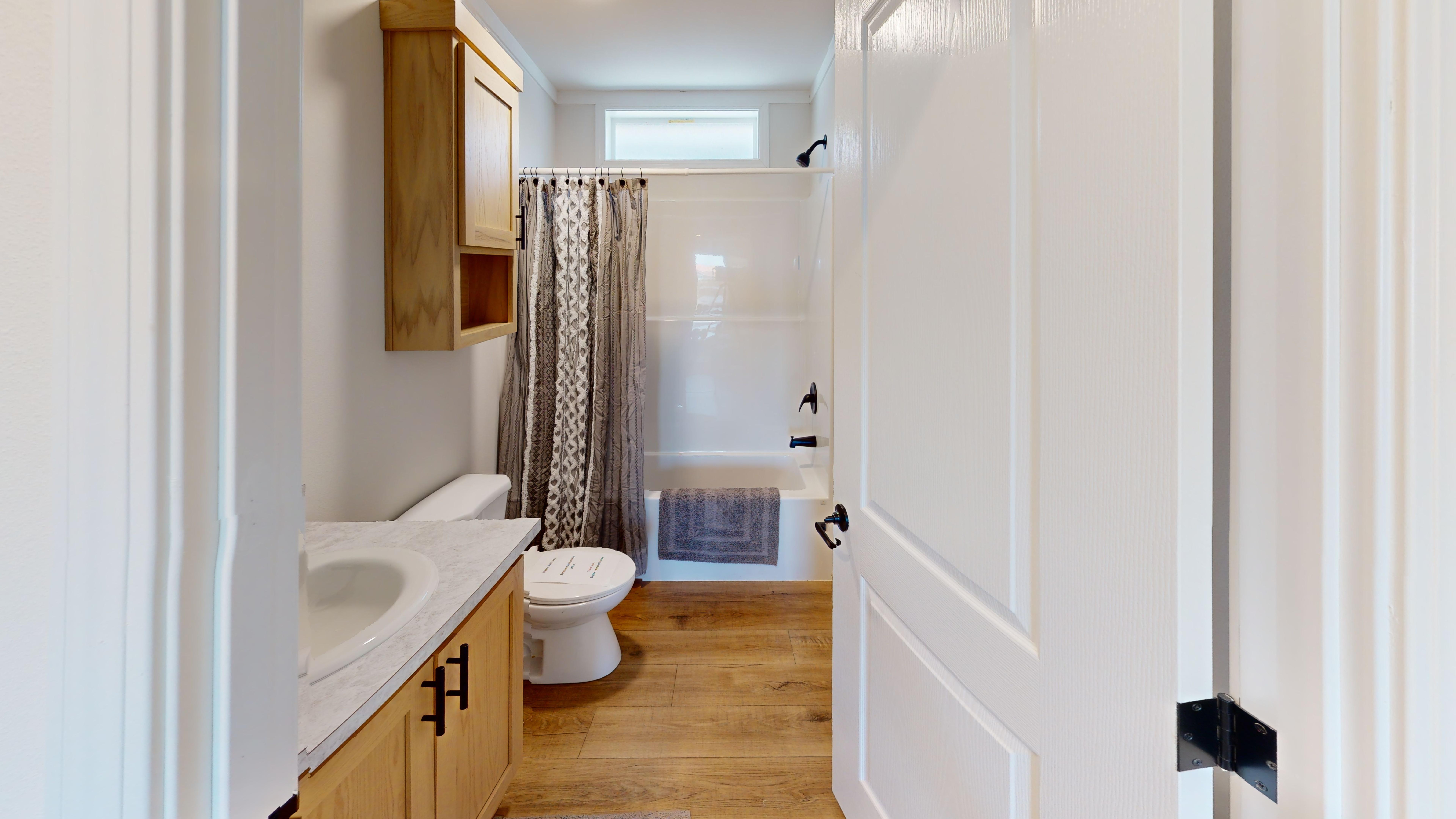 Millcreek 4406 photo 10
